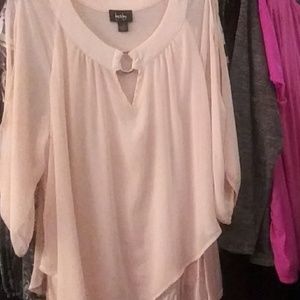 Women clothes larger sizes very nice working cloth